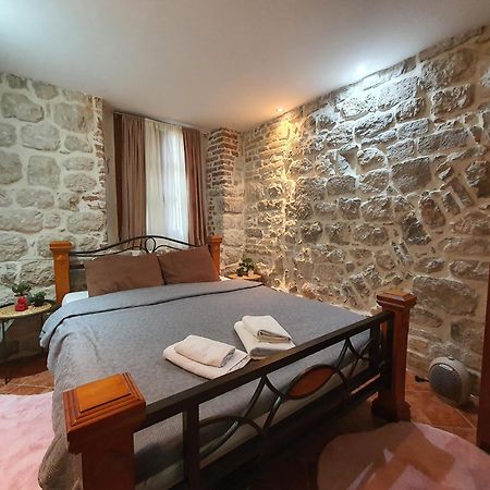 Little Bay Apartments Kotor Ngoại thất bức ảnh