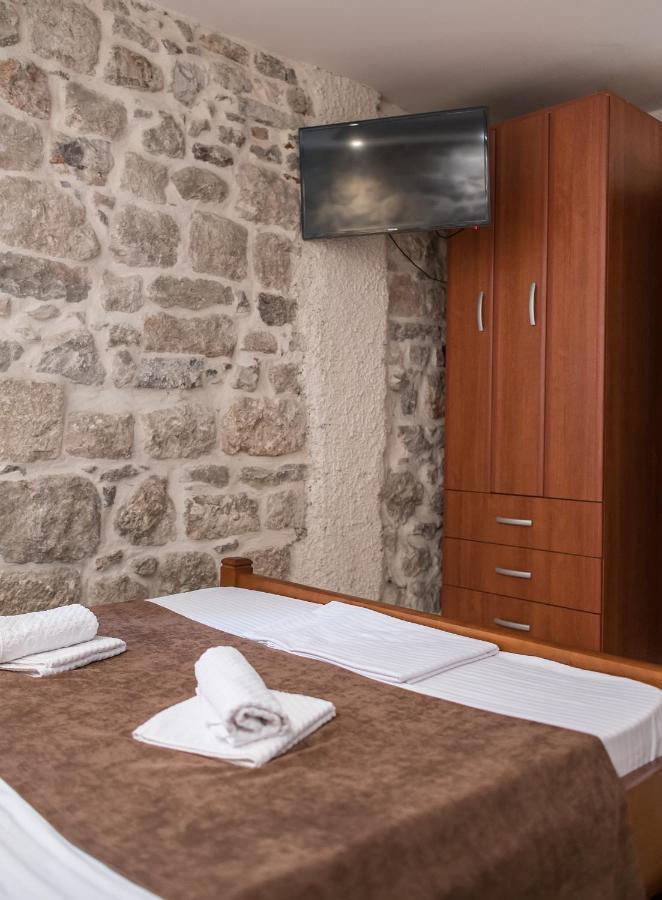 Little Bay Apartments Kotor Ngoại thất bức ảnh