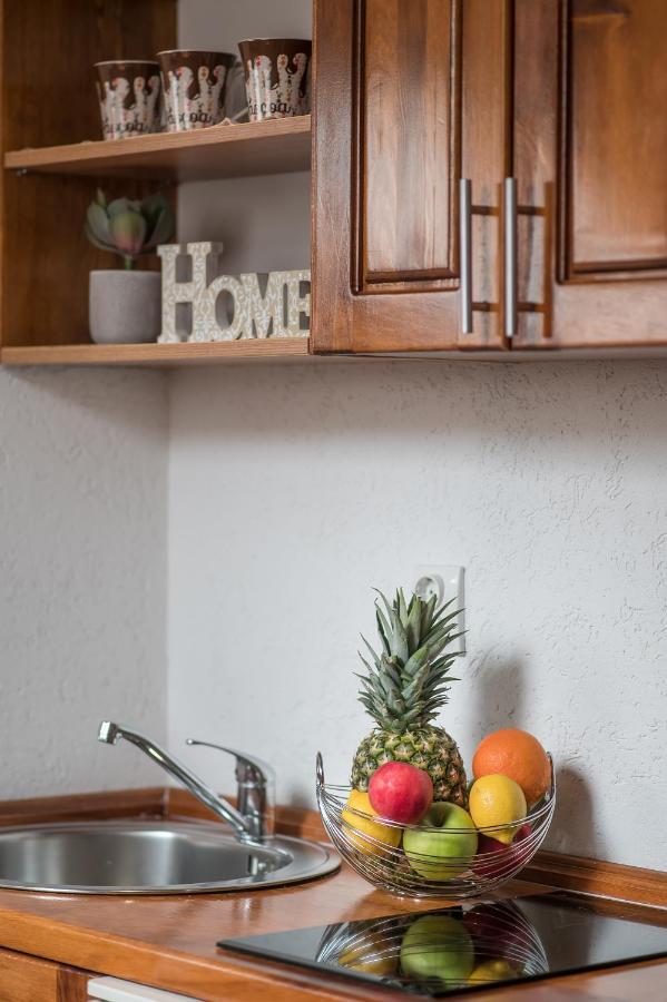 Little Bay Apartments Kotor Ngoại thất bức ảnh
