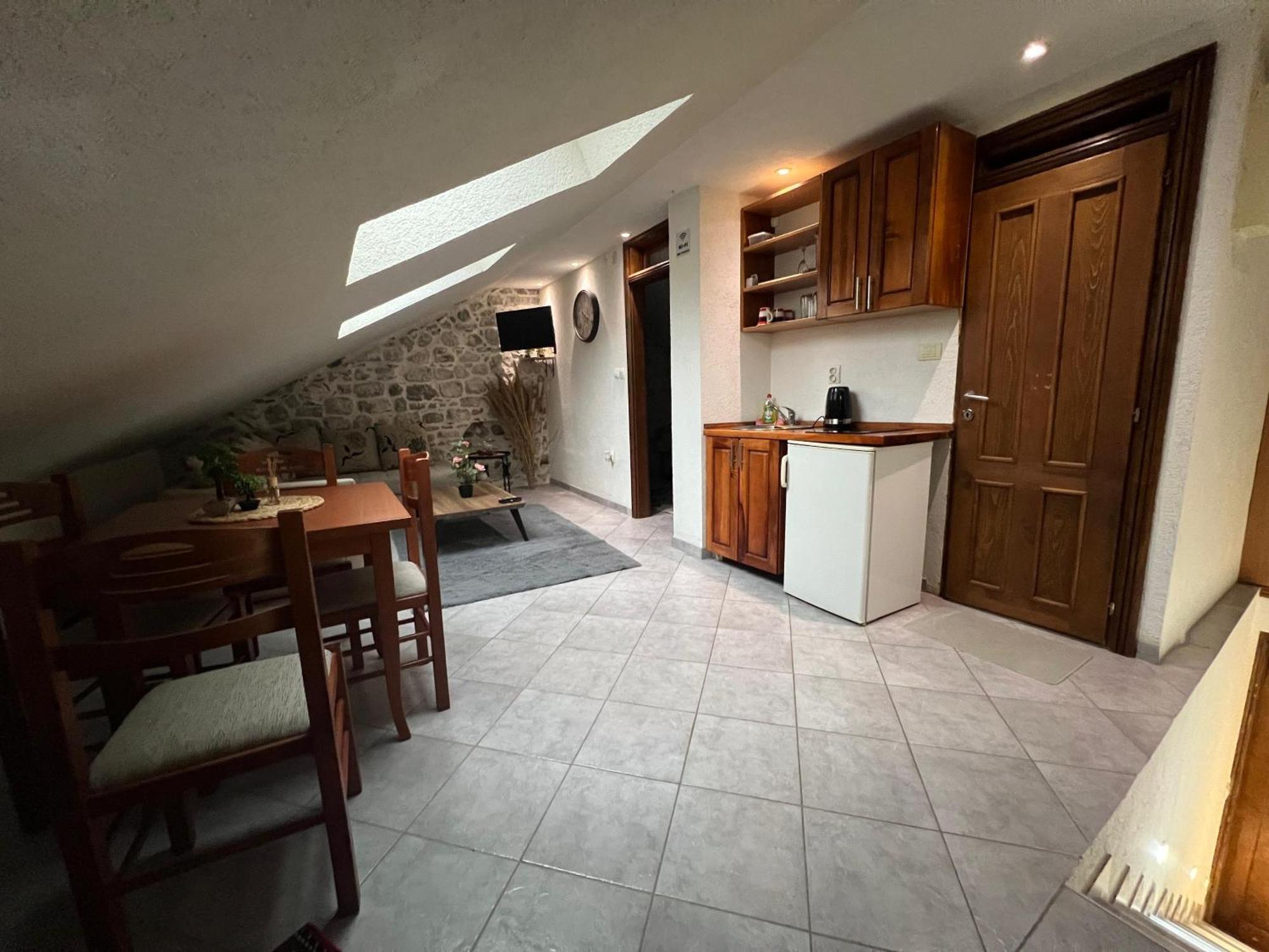 Little Bay Apartments Kotor Phòng bức ảnh