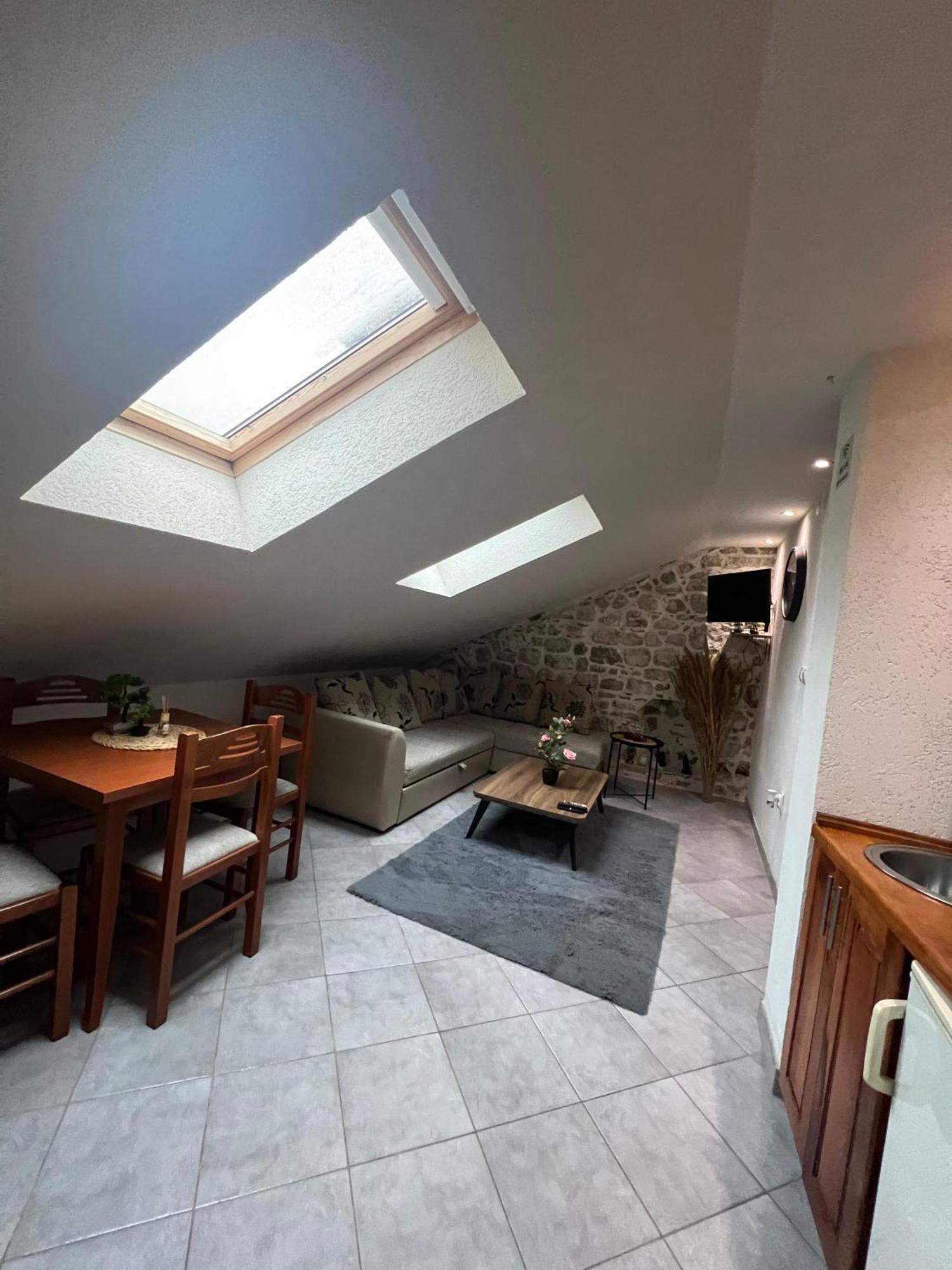 Little Bay Apartments Kotor Phòng bức ảnh